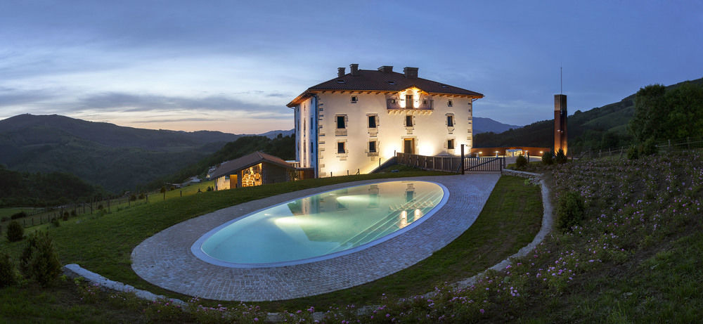 Palacio De Yrisarri By Irrisarri Land Igantzi Exterior photo